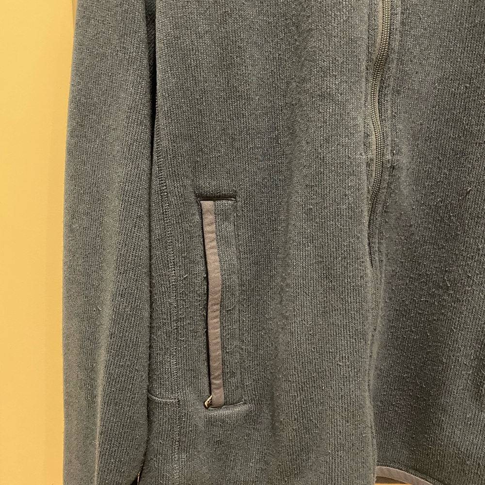 Men’s Patagonia Navy Full-Zip Fleece Jacket - Picture 3 of 5